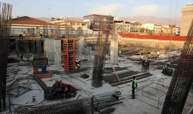İnşaat Üretimi Yükselişini Sürdürüyor