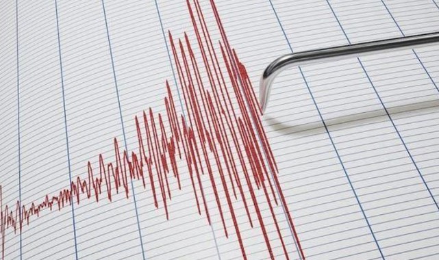 İran'da Hocedk Şehrinde 5 Büyüklüğünde Deprem Meydana Geldi