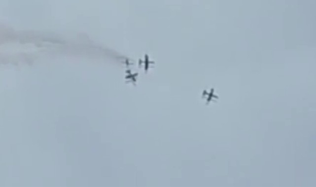 İtalya'da Gösteri Uçuşu Sırasında Acil Durum: Frecce Tricolori Ekibi