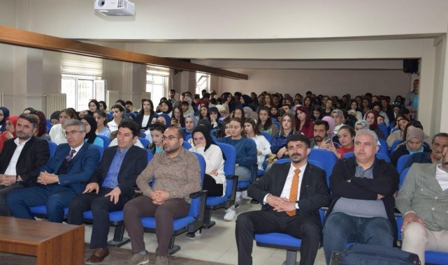 Kağızman Meslek Yüksekokulu’nda Çanakkale Zaferi Anma Programı