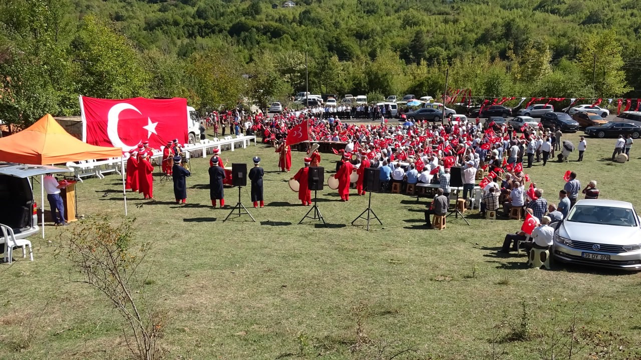 KARABÜK'ÜN 11 KÖYÜNDE ASFALT SEVİNCİ
