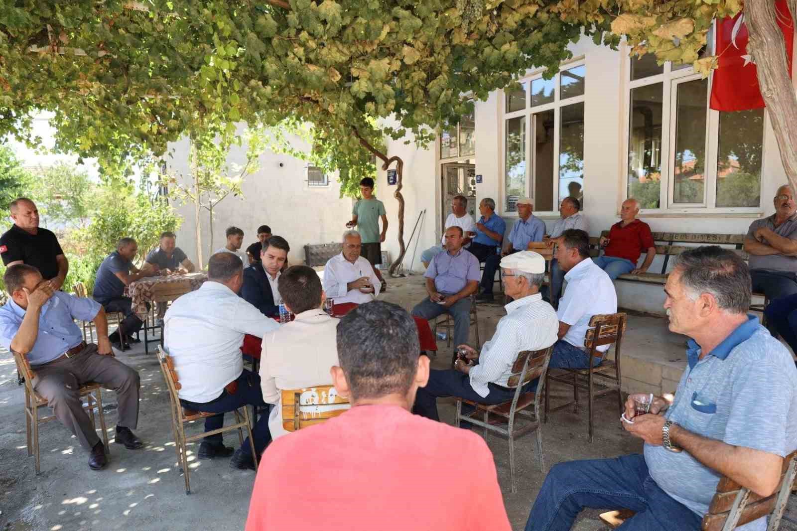 KARACASU KAYMAKAMI VATANDAŞLARLA BULUŞTU
