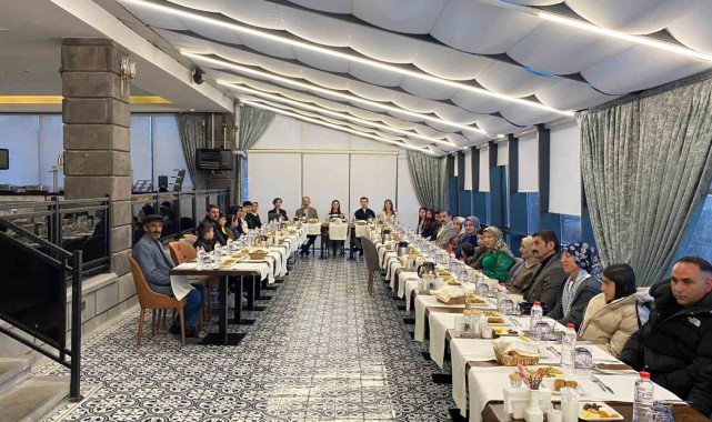 Kars'ta Anlamlı İftar Buluşması