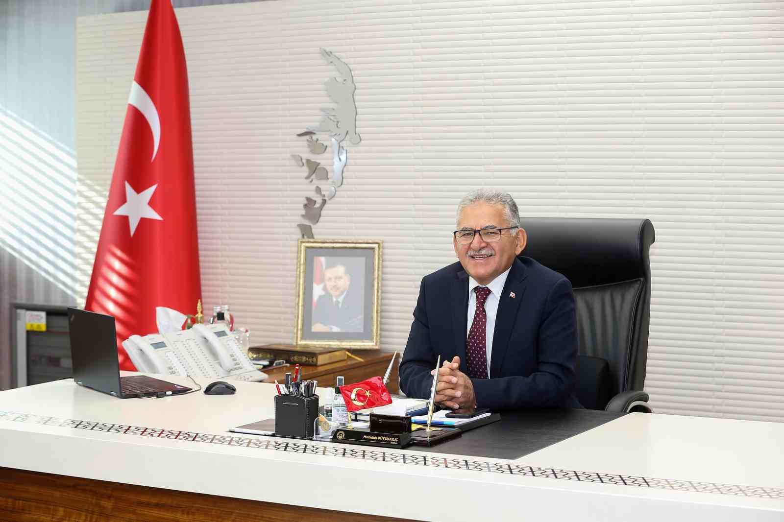 KAYSERİ BELEDİYE BAŞKANI MİRAÇ KANDİLİ İÇİN MESAJ YAYIMLADI