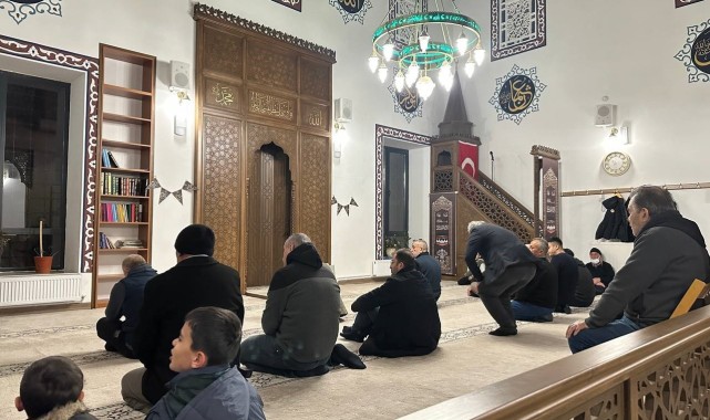 Kayseri'de Ramazanın İlk Teravih Namazı Kılındı