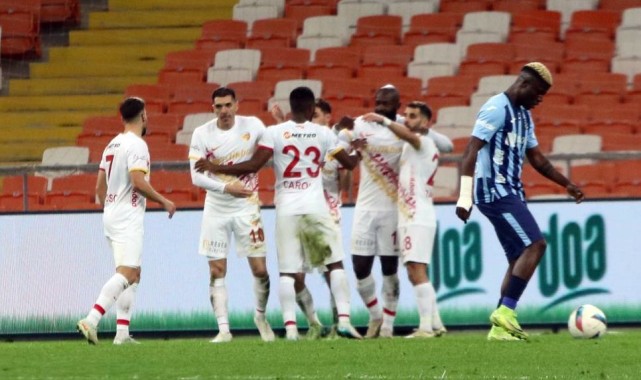 Kayserispor Adana Demirspor'u Deplasmanda Yenerek Tarihi Bir Zafer Kazandı