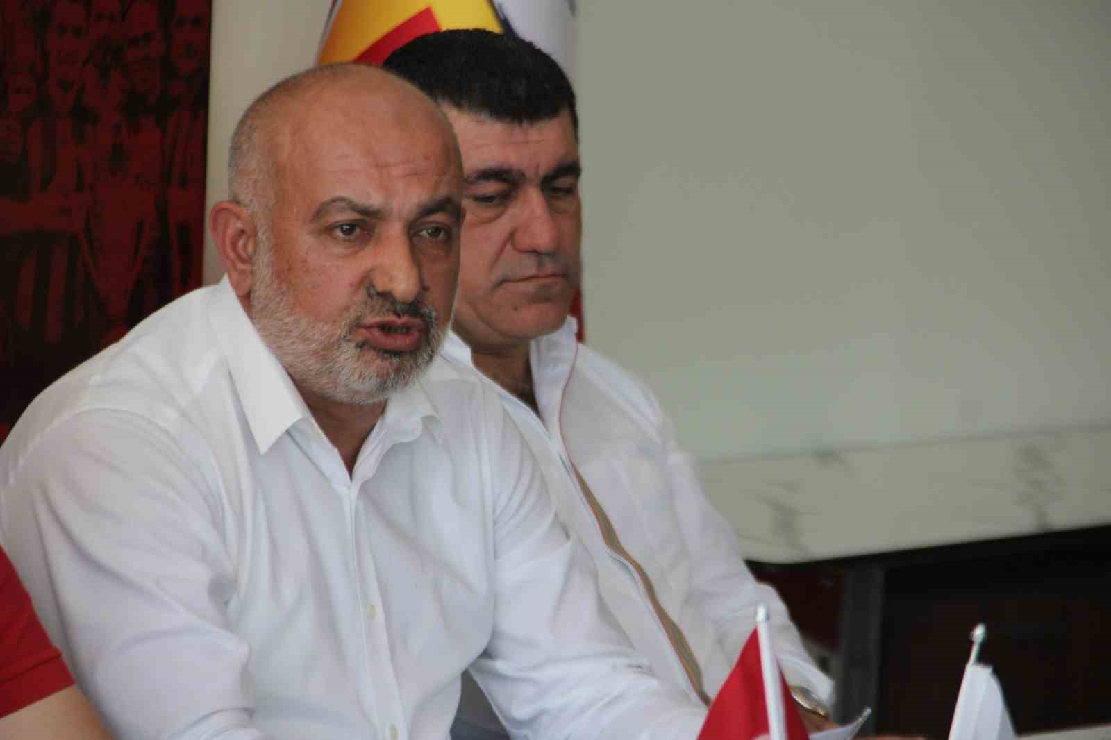 KAYSERİSPOR BAŞKANI ALİ ÇAMLI GALATASARAY MAÇI SONRASI İSTİFA ETTİ