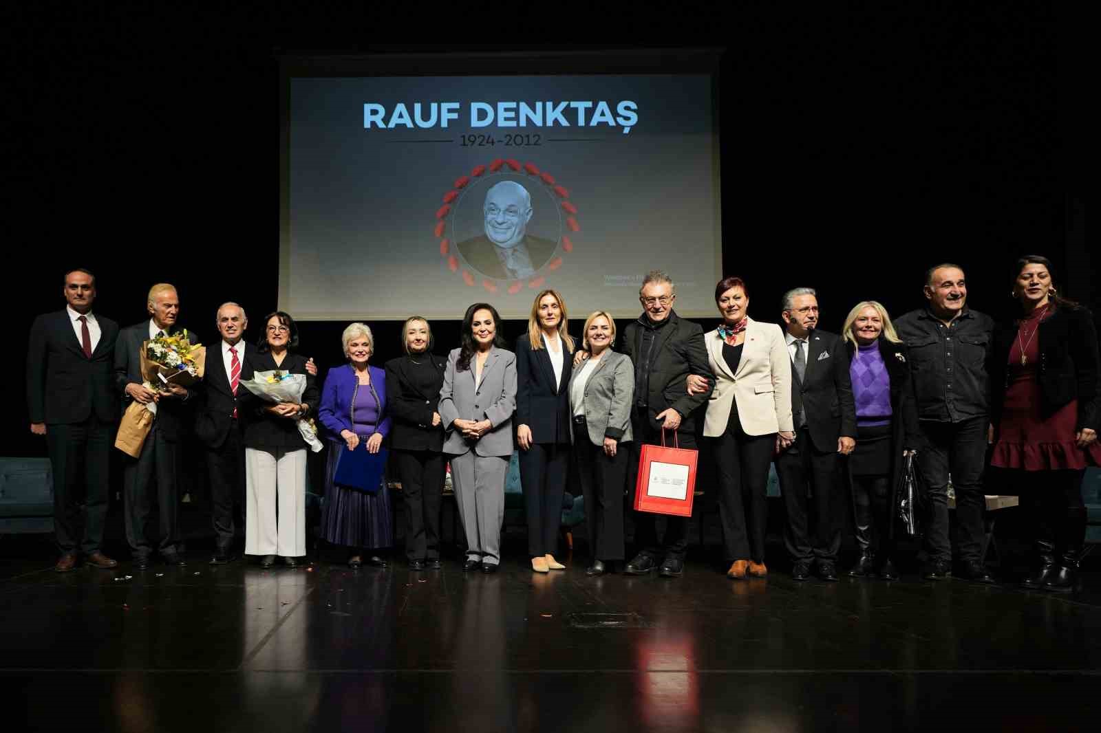 KIBRIS’IN UNUTULMAZ LİDERİ RAUF DENKTAŞ BEYLİKDÜZÜ’NDE ANILDI