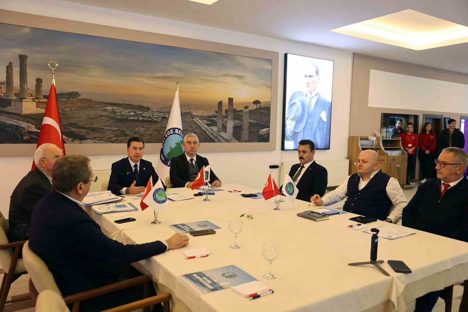 KIYI EGE BELEDİYELER BİRLİĞİ VE MUĞLA BÜYÜKŞEHİR BELEDİYE BAŞKANI AHMET ARAS'TAN ÇAĞRI: SGK VE VERGİ BORÇLARI İÇİN ORTAK ÇÖZÜMLER ÜZERİNDE UZLAŞALIM