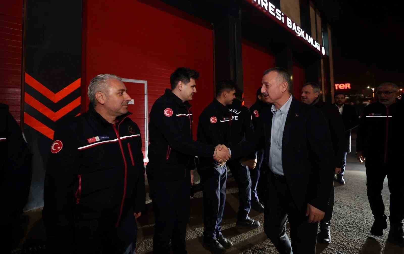 KOCAELİ İTFAİYESİ 2024 YILINDA 12 BİN OLAYA MÜDAHALE ETTİ