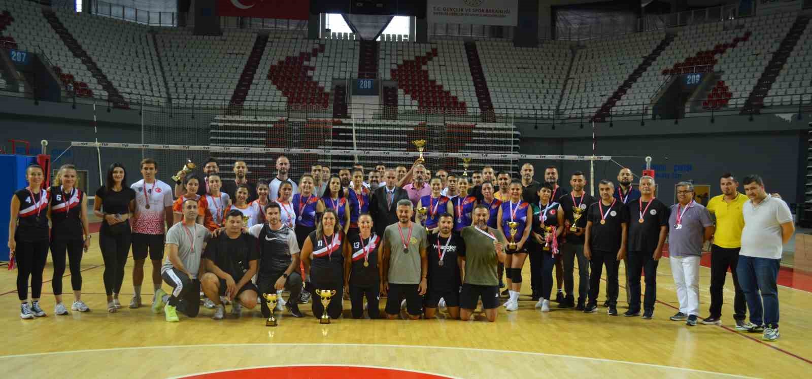 KONYAALTI BELEDİYESİ SPOR TAKIMLARI BAŞARI KAZANDI