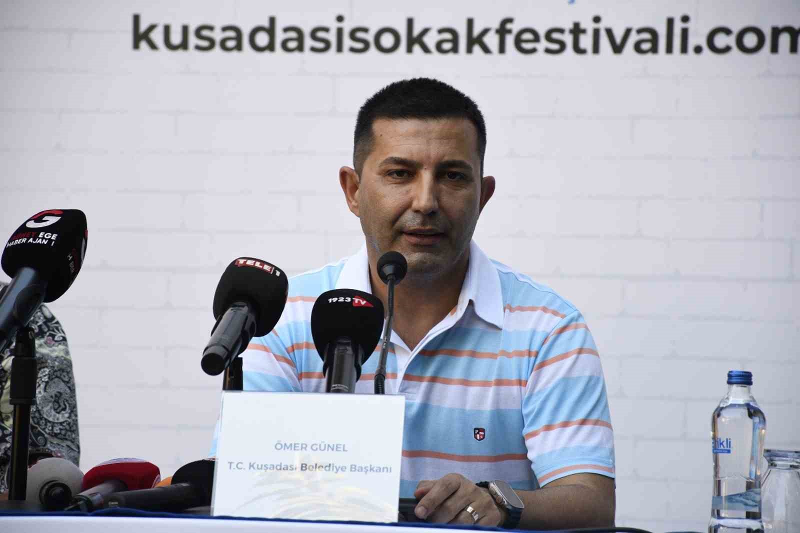 KUŞADASI SOKAK FESTİVALİ 11-13 EKİM TARİHLERİNDE BAŞLIYOR