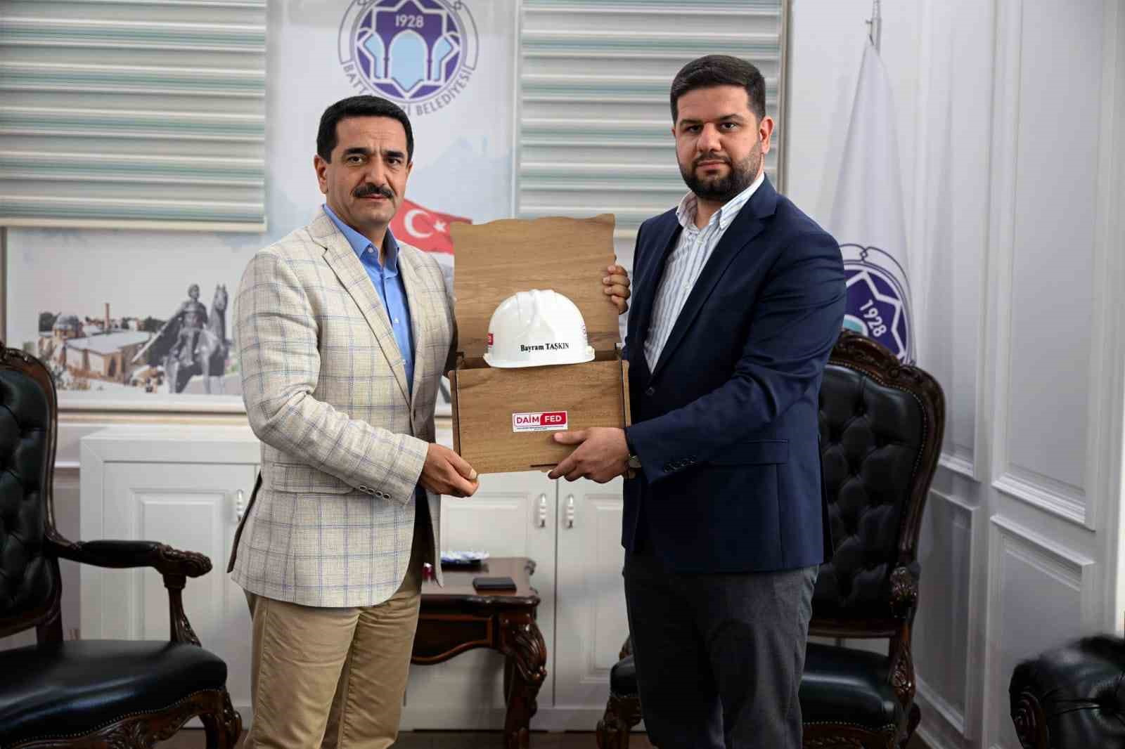 MALATYA'DA İNŞAAT SEKTÖRÜ İÇİN ÇAĞRI YAPILDI
