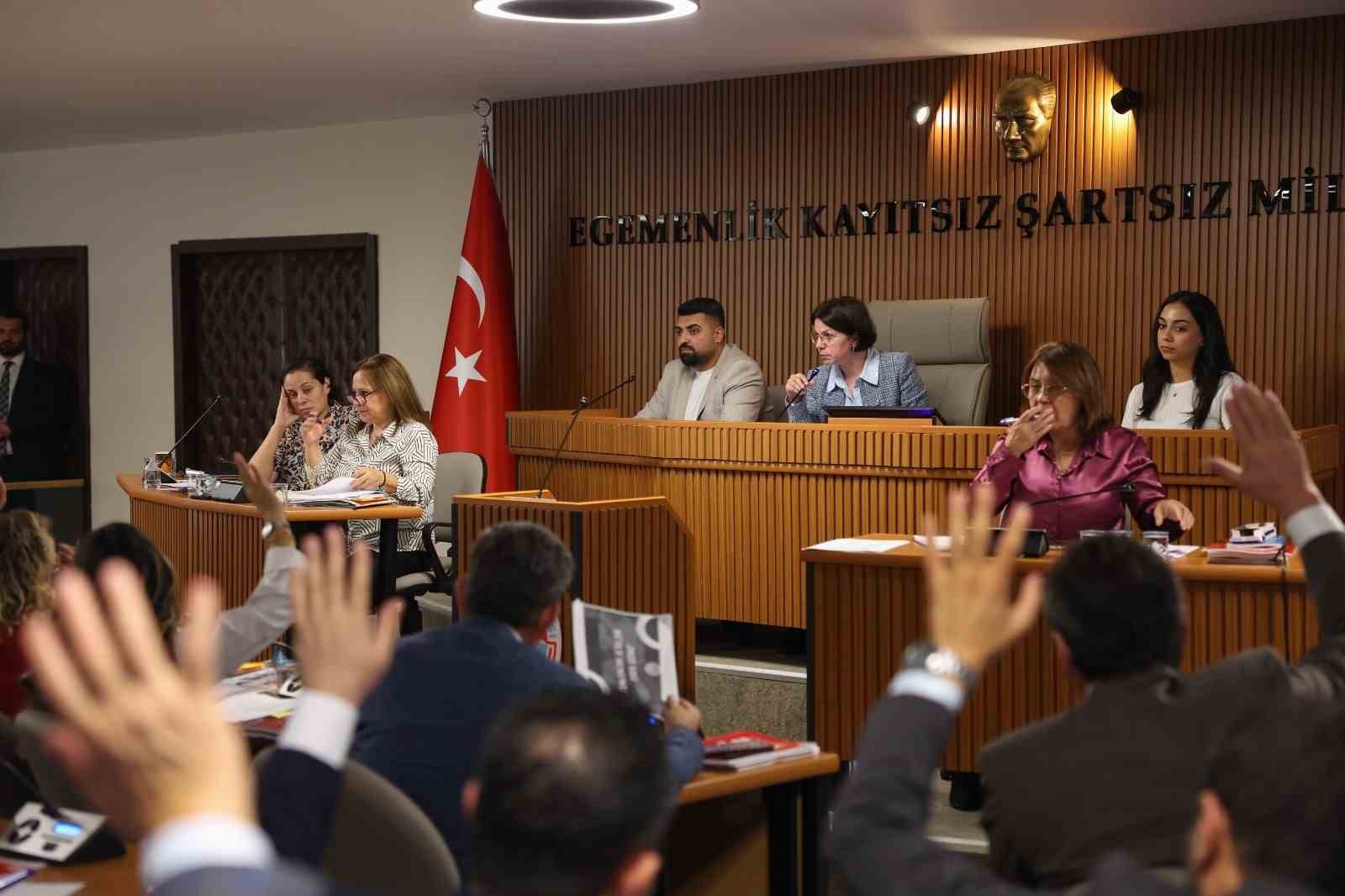 MALTEPE BELEDİYESİ 2025 YILI BÜTÇESİ MECLİS'TEN GEÇTİ