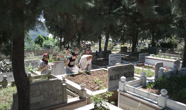 Maltepe Belediyesi'nden Bayram Günü Mezarlık Ziyaretlerine Ücretsiz Ring Seferleri