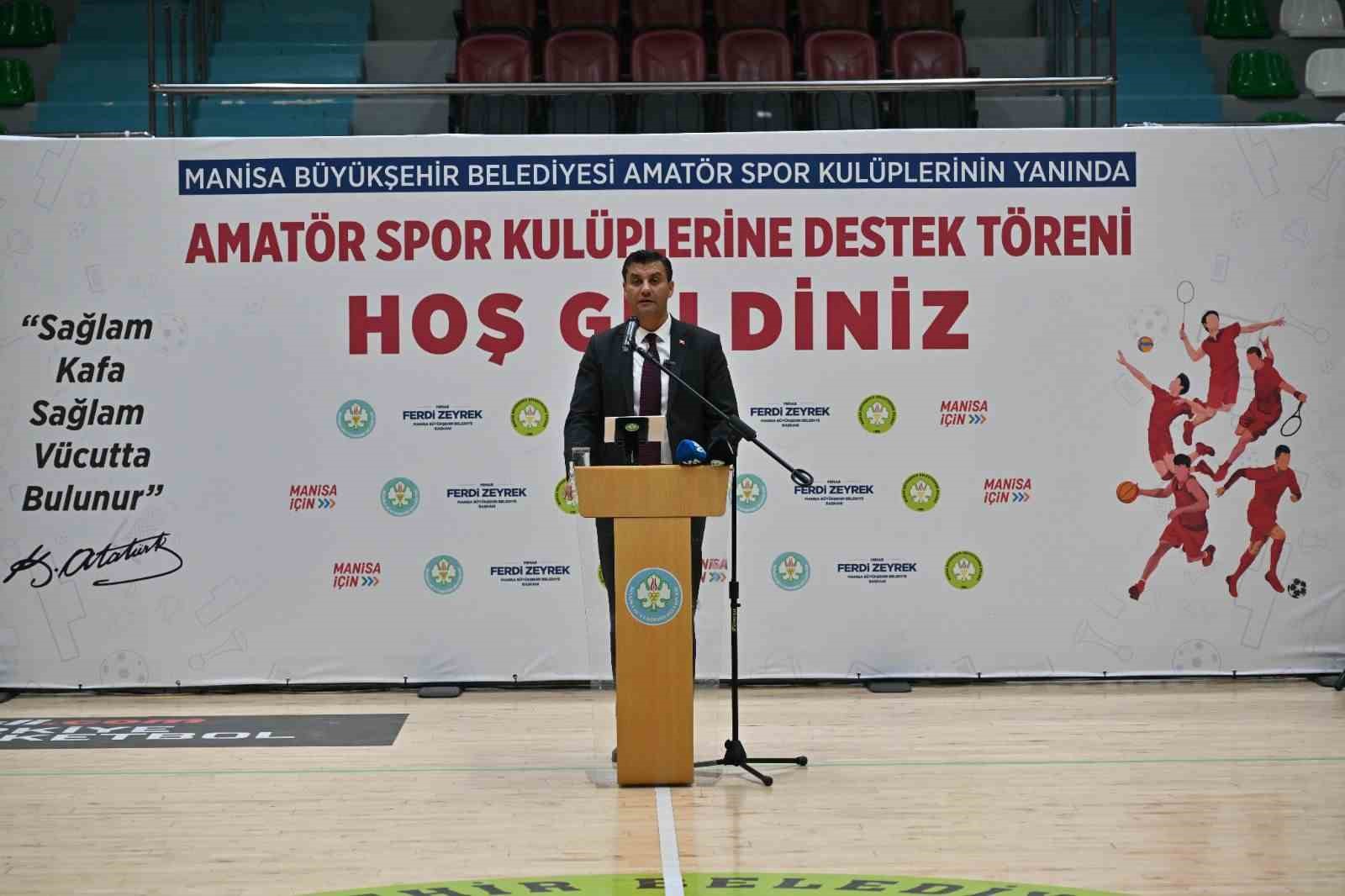 MANİSA BÜYÜKŞEHİR BELEDİYESİ AMATÖR SPOR KULÜPLERİNE DESTEK VERMEYE DEVAM EDİYOR