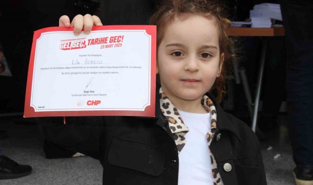 Manisa’da CHP’li Vatandaşlar Sandık Başına Gitti