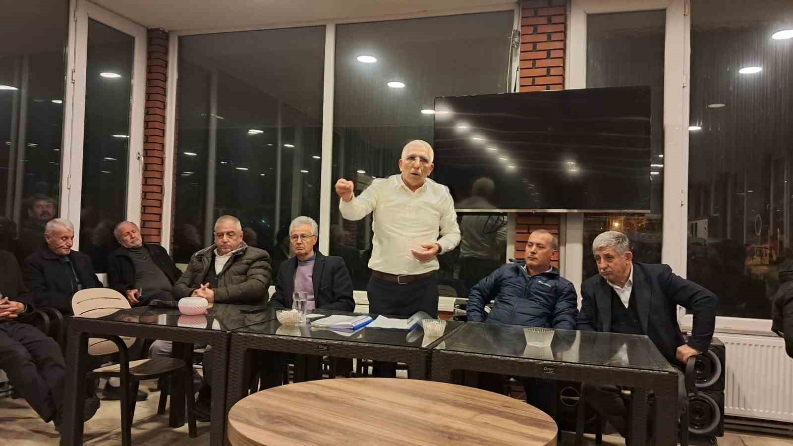 MARMARABİRLİK YÖNETİM KURULU BAŞKANI İZNİK’TE ZEYTİN ÜRETİCİLERİYLE BULUŞTU