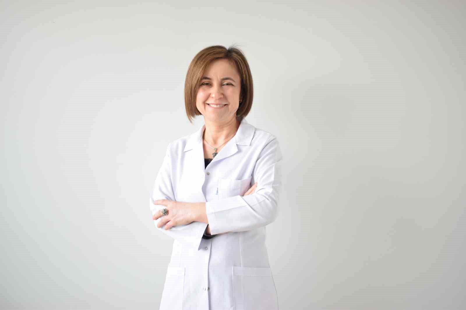 MAYMUN ÇİÇEĞİ VİRÜSÜ TÜRKİYE'Yİ TEHDİT EDİYOR