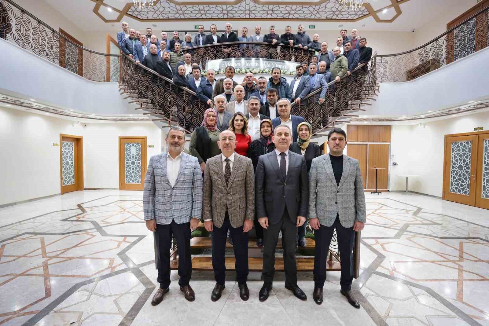 MERAM BELEDİYE BAŞKANI MUSTAFA KAVUŞ, 2024 VE 2025 HİZMETLERİ DEĞERLENDİRDİ