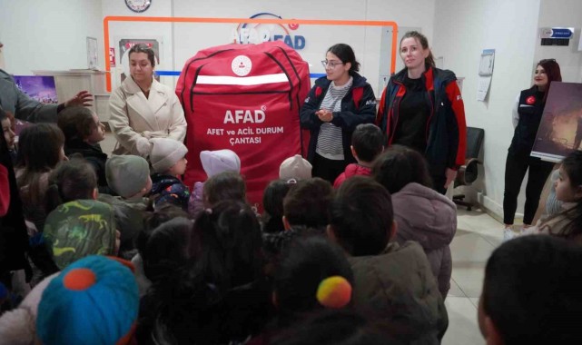 Minikler AFAD’ı Ziyaret Etti