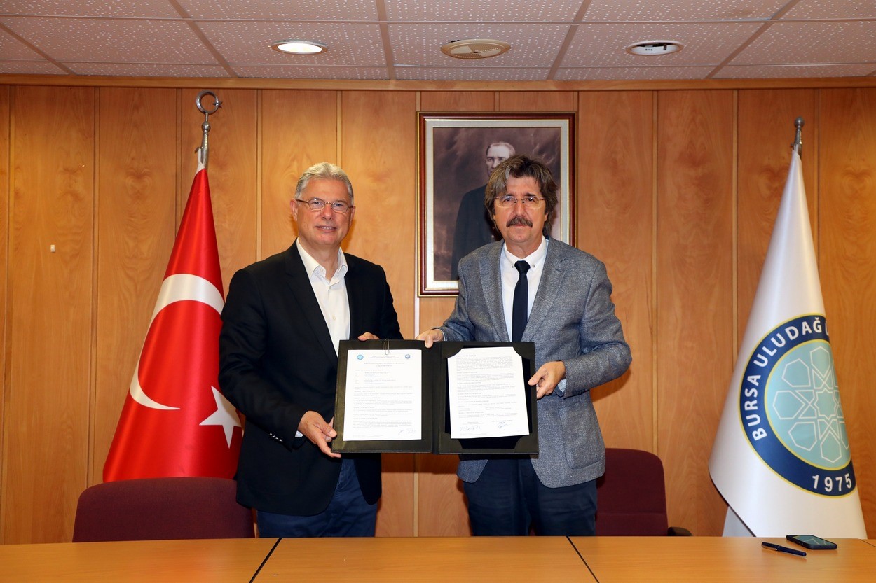 MUDANYA BELEDİYESİ VE BURSA ULUDAĞ ÜNİVERSİTESİ TARIMSAL VERİMLİLİK İÇİN İŞBİRLİĞİ YAPTI