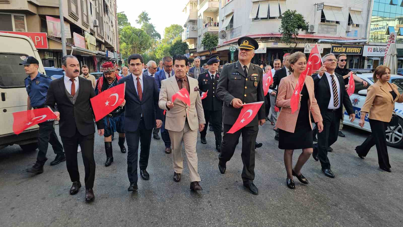 NAZİLLİ’DE ATATÜRK’ÜN SÜMERBANK FABRİKASI AÇILIŞININ YIL DÖNÜMÜ COŞKUYLA KUTLANDI