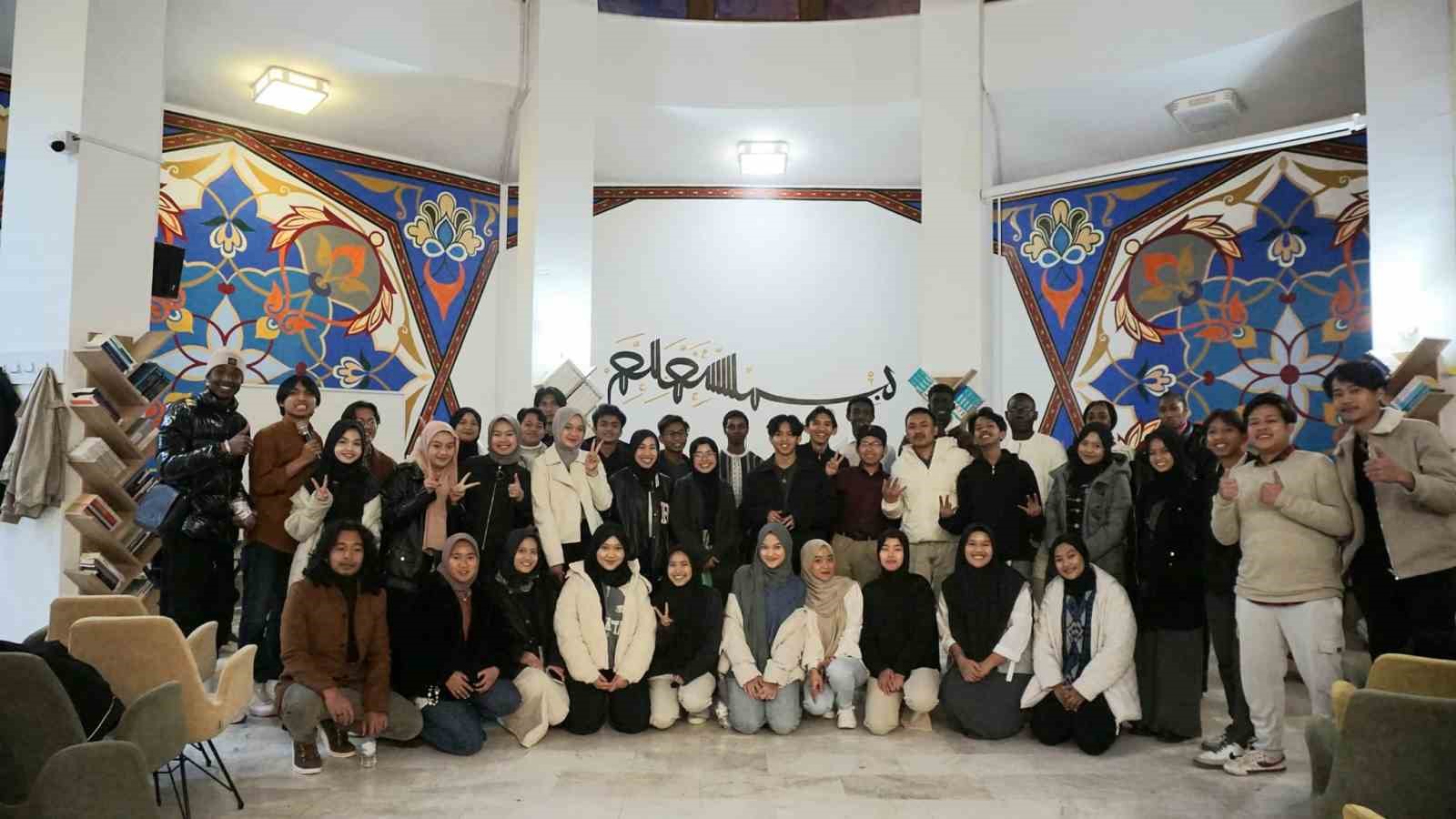 ÖĞRENCİLERİN KÜLTÜR BULUŞMASI AFYON'DA GERÇEKLEŞTİ
