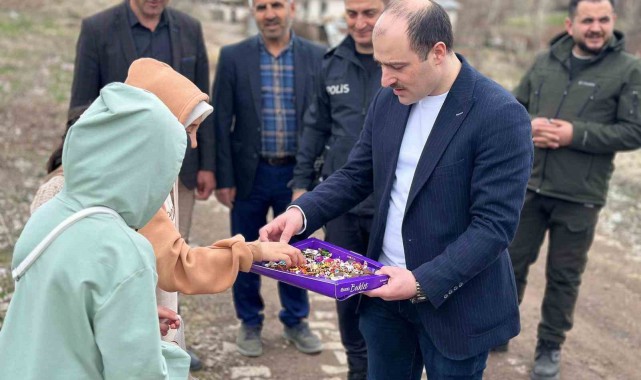 Oltu Kaymakamı Mustafa Çelik, Bayram Ziyaretlerine Devam Ediyor