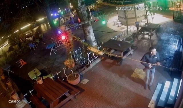 Orhangazi'de köy kahvehanesinde yaşanan silahlı saldırıda CHP'li meclis üyesi adayı öldürüldü