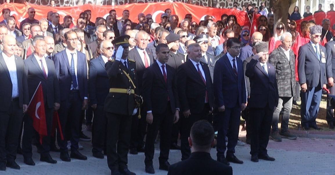 OSMANCIK CUMHURİYET YÜRÜYÜŞÜ'NDE COŞKUYLA KUTLANDI