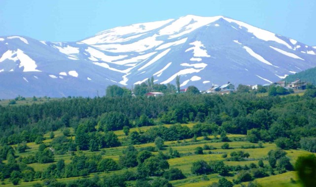 Posof: Her Mevsim Bir Doğa Harikası