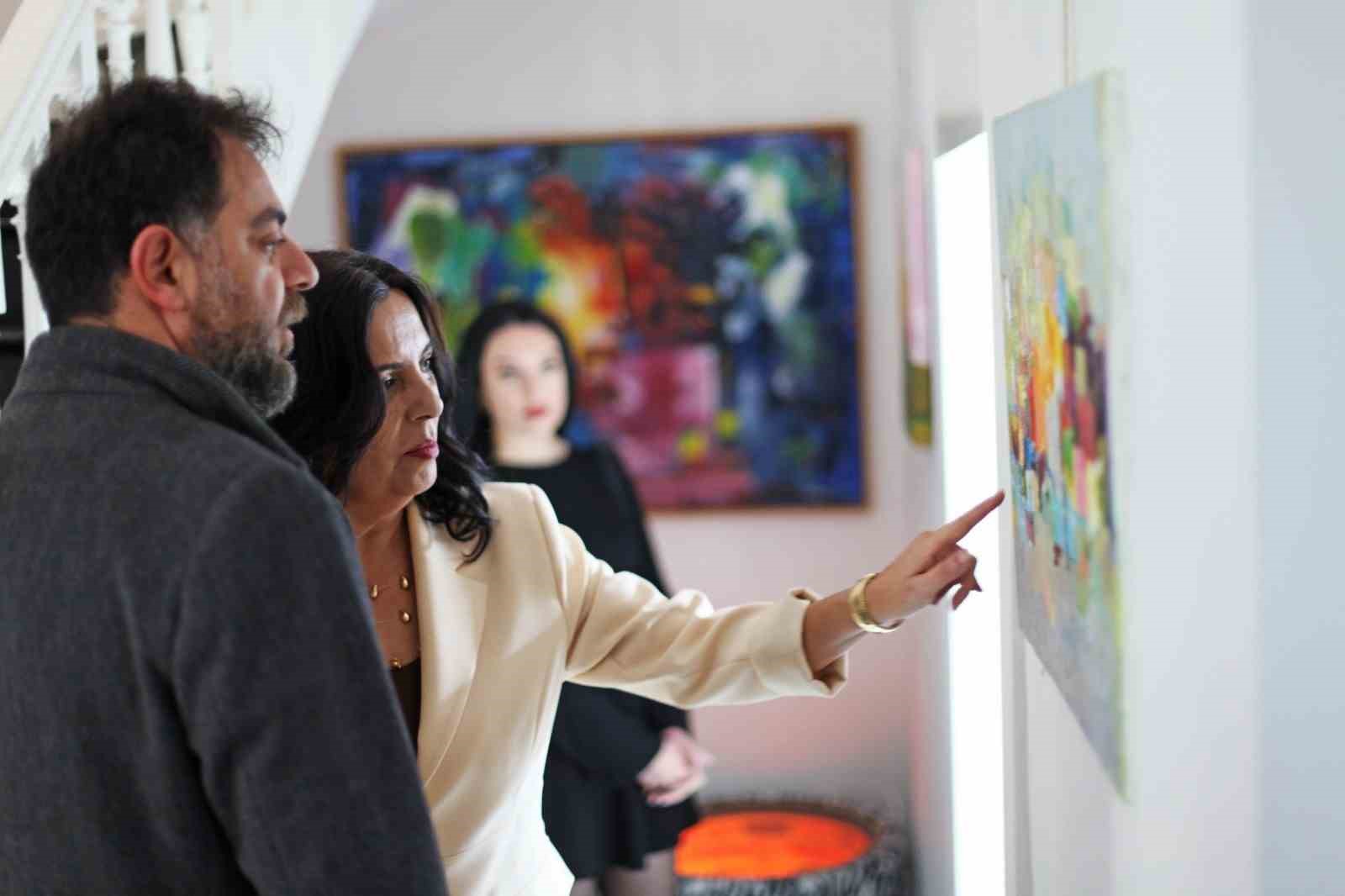 RESSAM ERSİN KAYIKÇI’NIN AKDENİZ’İN RENKLERİ SERGİSİ İZMİR'DE AÇILDI