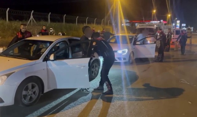 Ruhsatsız silahlar ele geçirildi Kahta'da
