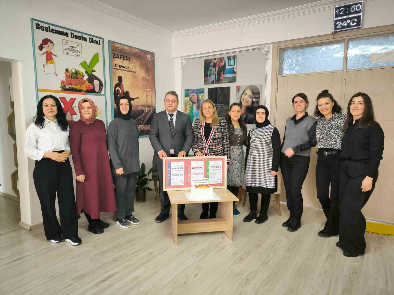 SAFRANBOLU ANAOKULU ULUSLARARASI SERTİFİKALAR ALDI