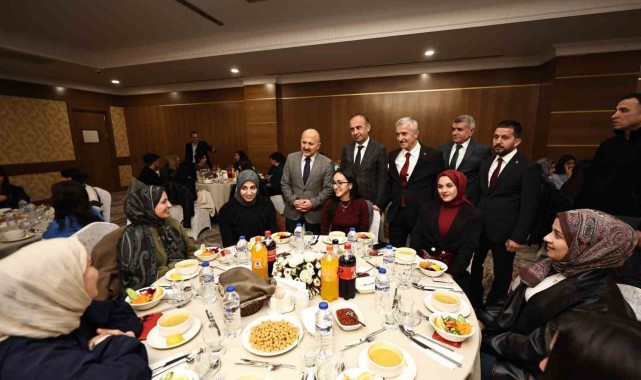 Şahinbey Belediye Başkanı Adıyamanlı Vatandaşlarla İftar Buluşması