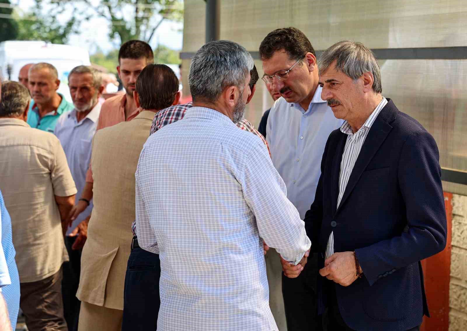 SAKARYA BÜYÜKŞEHİR BELEDİYE BAŞKANI YUSUF ALEMDAR, KADİM DOSTU HALİM KARA'YI EBEDİYETE UĞURLANDI UĞURLADI