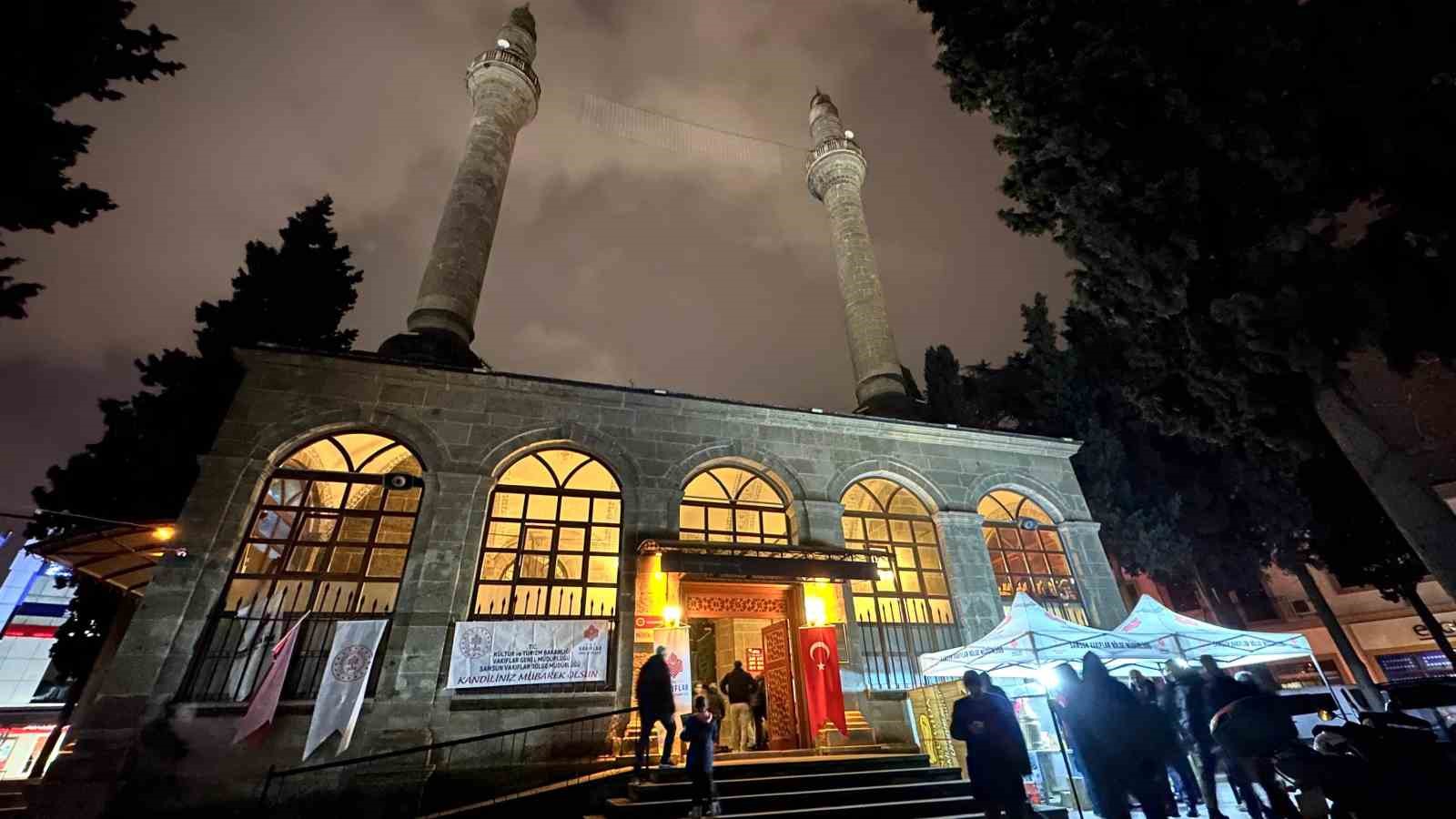 SAMSUN’DA BERAT KANDİLİ COŞKUSU