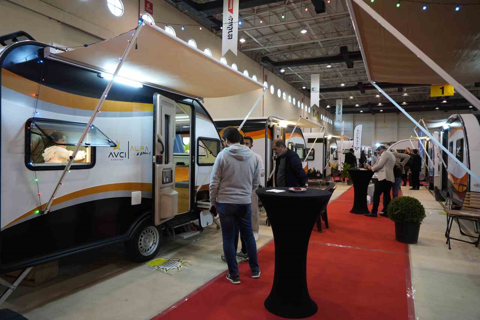 SAMSUN'DA İLGİ ÇEKEN KARAVAN VE BUNGALOV FUARI ZİYARETÇİLERİNİ BEKLİYOR