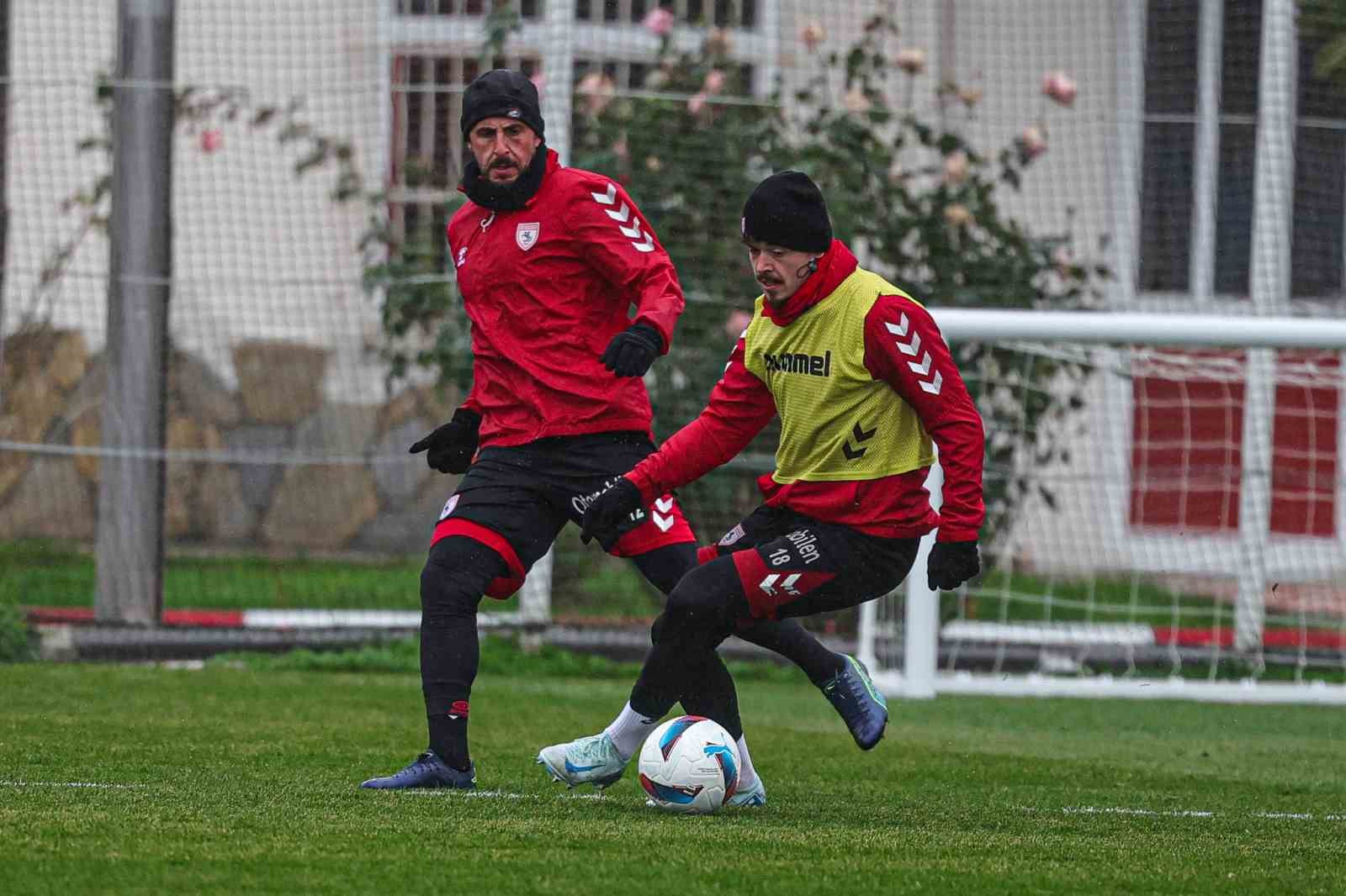 SAMSUNSPOR, BEŞİKTAŞ MAÇI HAZIRLIKLARINA BAŞLADI