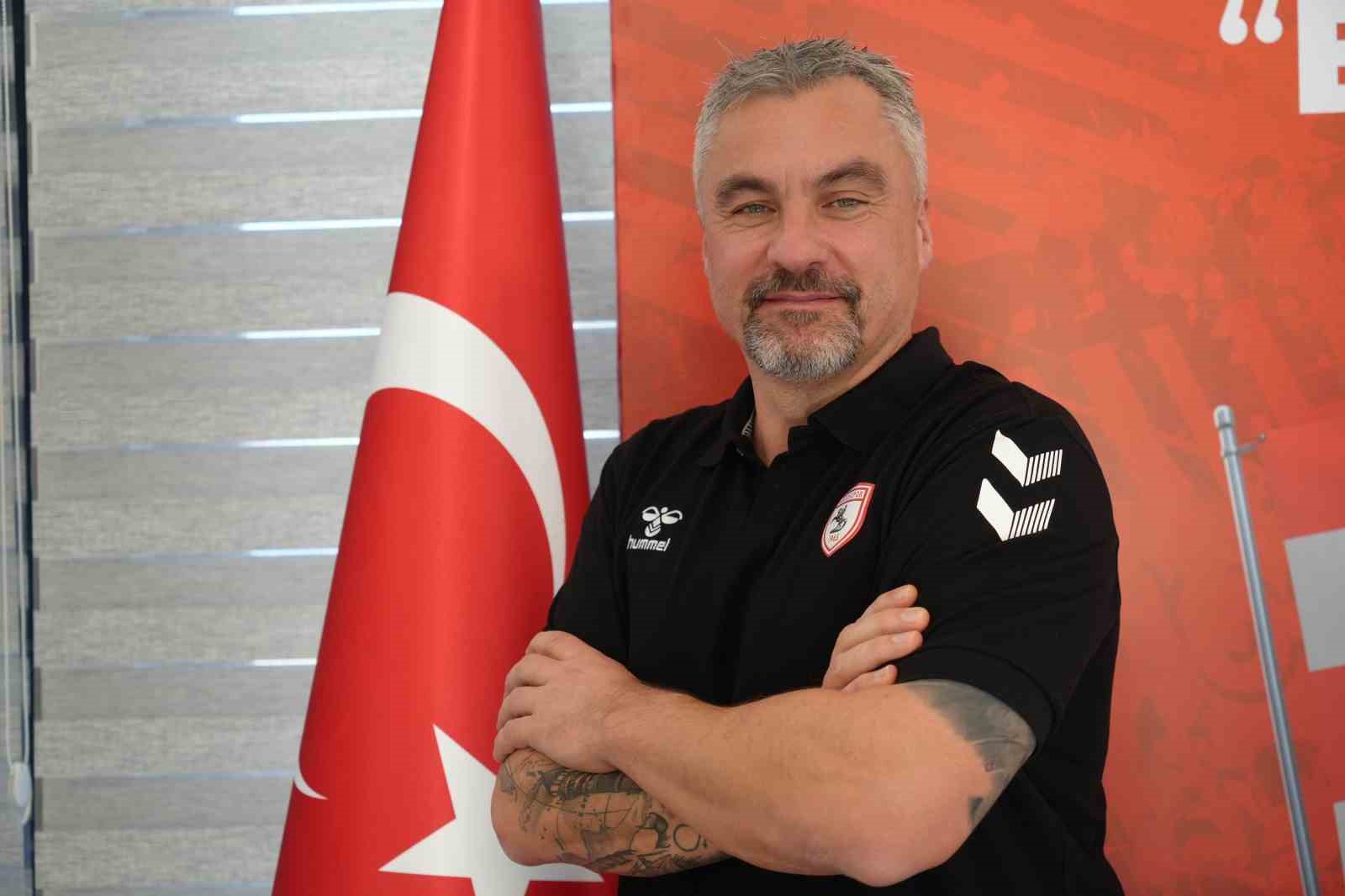 SAMSUNSPOR TEKNİK DİREKTÖRÜ THOMAS REİS, TRABZONSPOR MAÇINDA 3 PUAN İSTİYOR