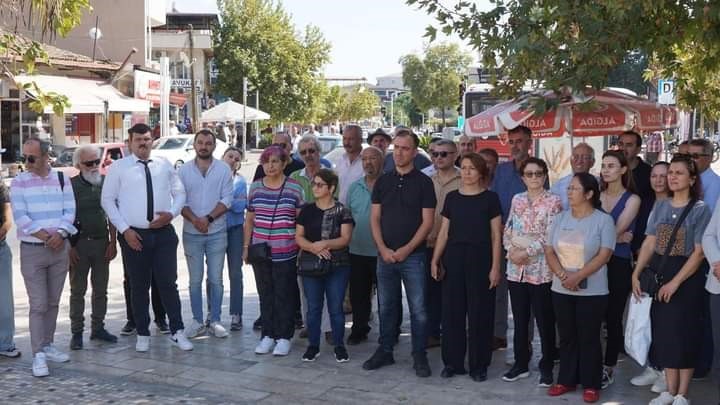 SARIGÖL’DE KADINA YÖNELİK ŞİDDET PROTESTO EDİLDİ