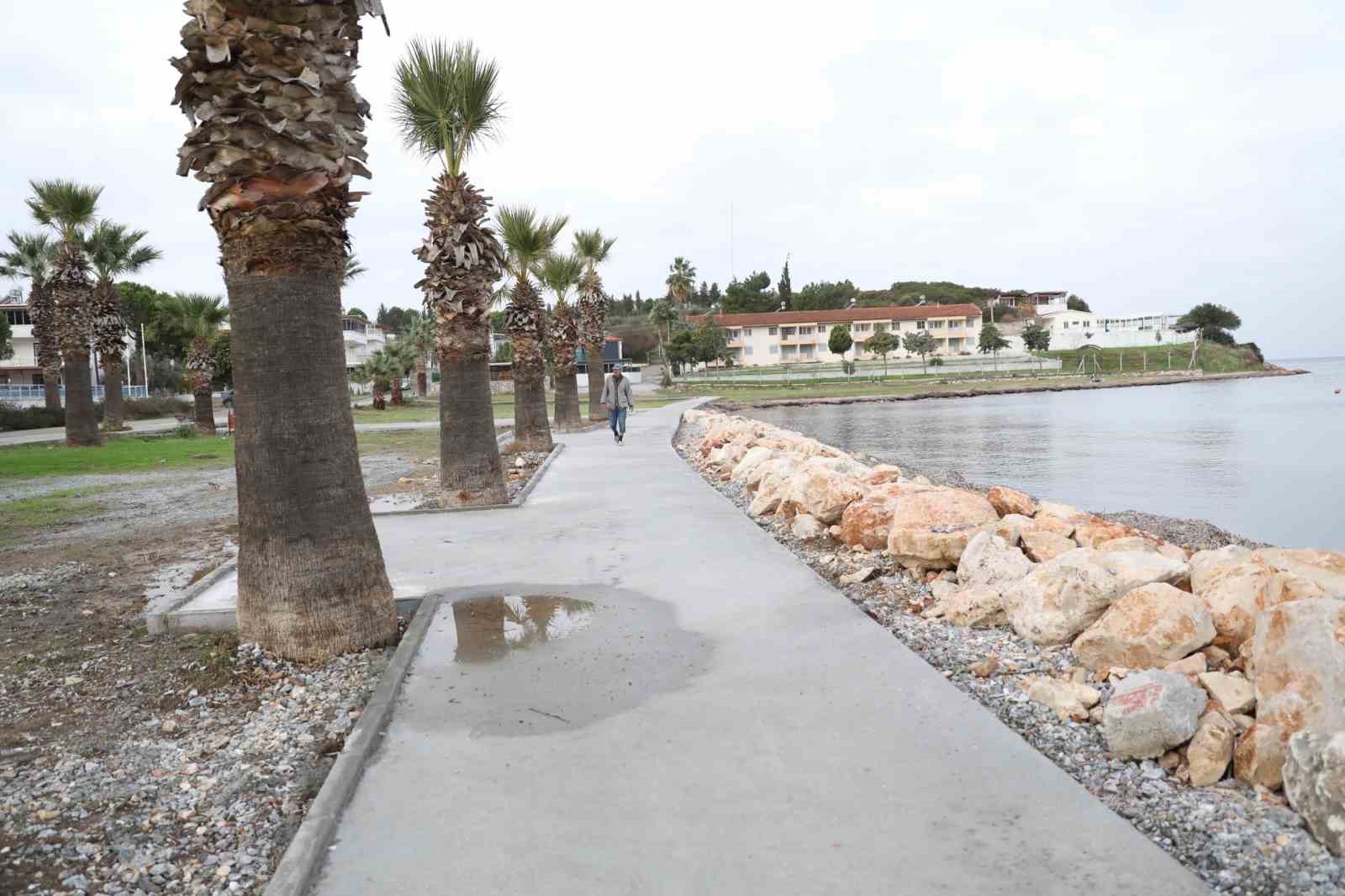 SEDEF KOY YÜRÜYÜŞ YOLU YENİLENDİ