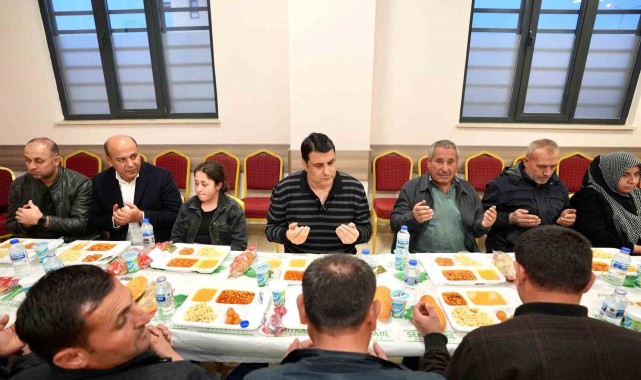 Şehitkamil Belediyesi Ramazan Ayında Binlerce Kişiye İftar Veriyor