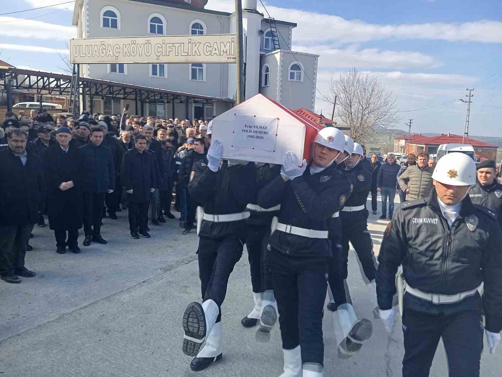 SİNOP POLİS MEMURU SON YOLCULUĞUNA UĞURLANDI