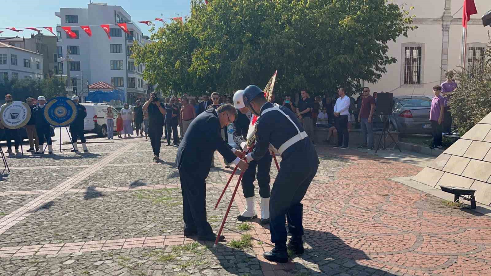 SİNOP'TA ATATÜRK'ÜN GELİŞİNİN 96. YIL DÖNÜMÜ COŞKUYLA KUTLANDI