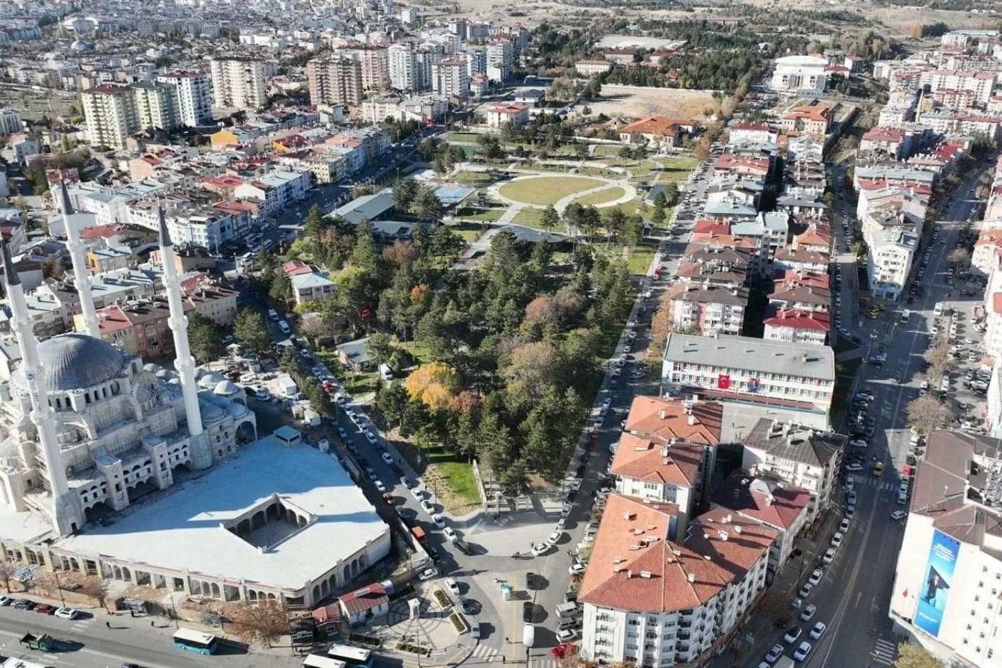SİVAS'IN NÜFUSU HIZLA AZALIYOR!