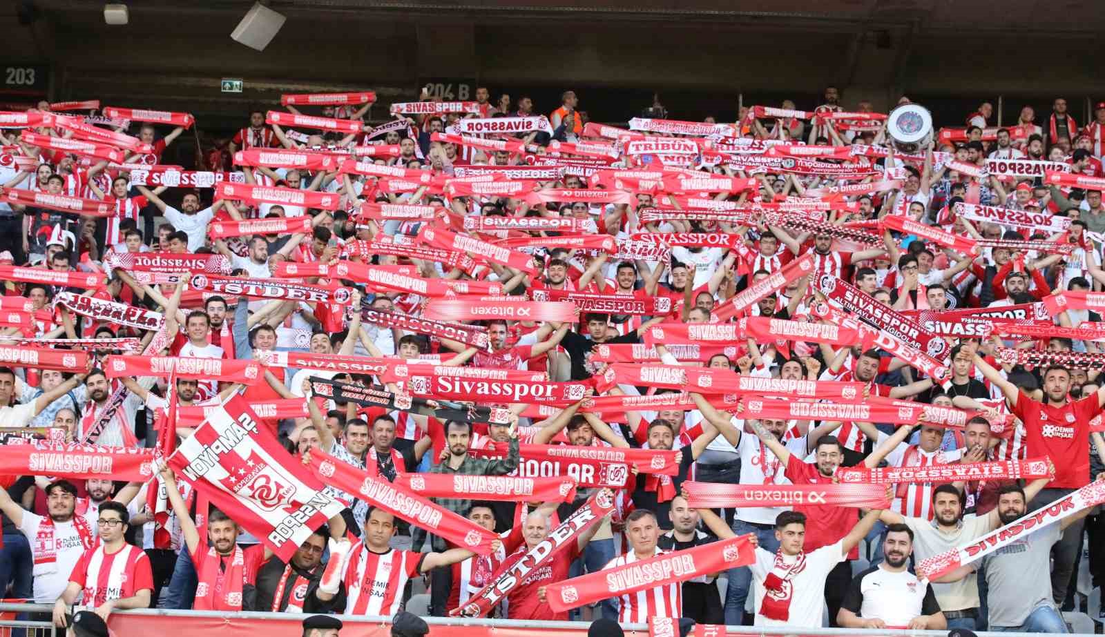 SİVASSPOR-ÇAYKUR RİZESPOR MAÇI BİLETLERİ SATIŞTA