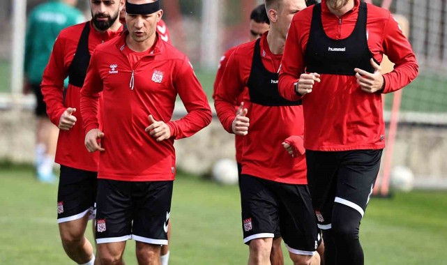 Sivasspor, Hatayspor Maçı Öncesi Son Antrenmanını Yaptı