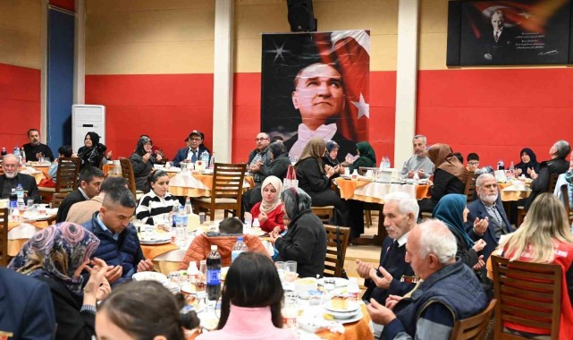 Soma'da Şehit ve Gazi Onuruna İftar Programı